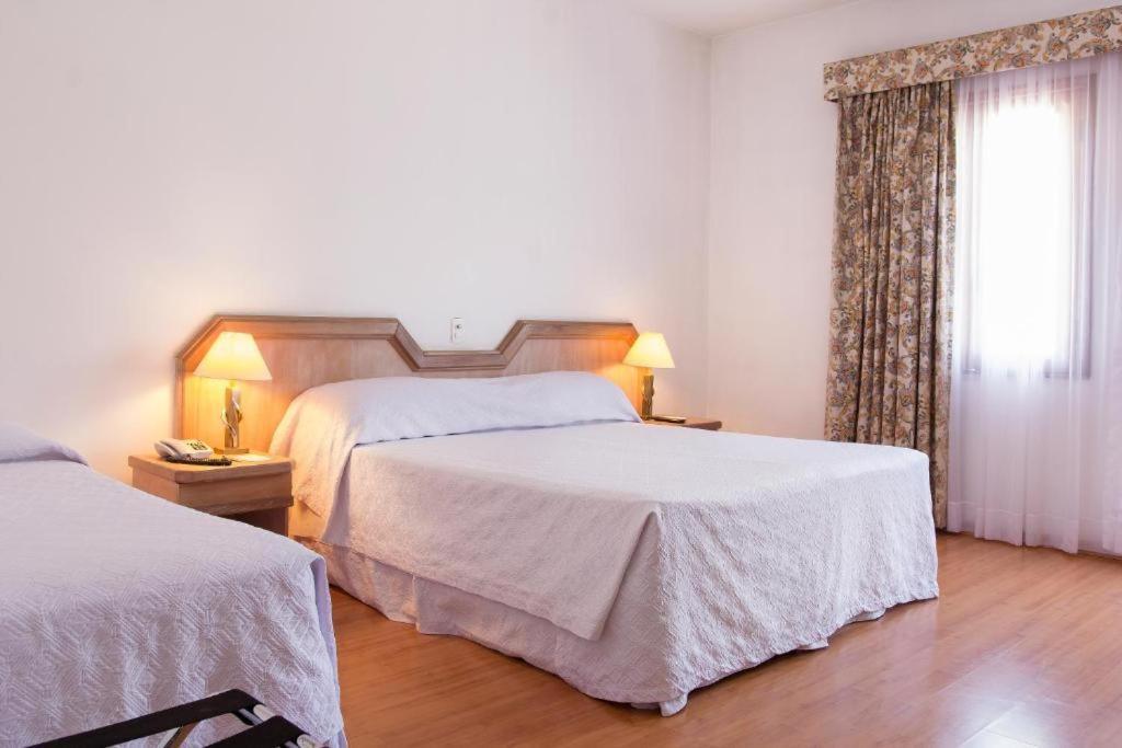 Paradies Hotel Express Jarinu Eksteriør bilde